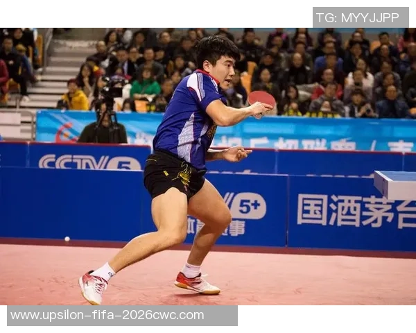 香港东方日报足球盛宴揭幕球迷热情高涨期待精彩对决